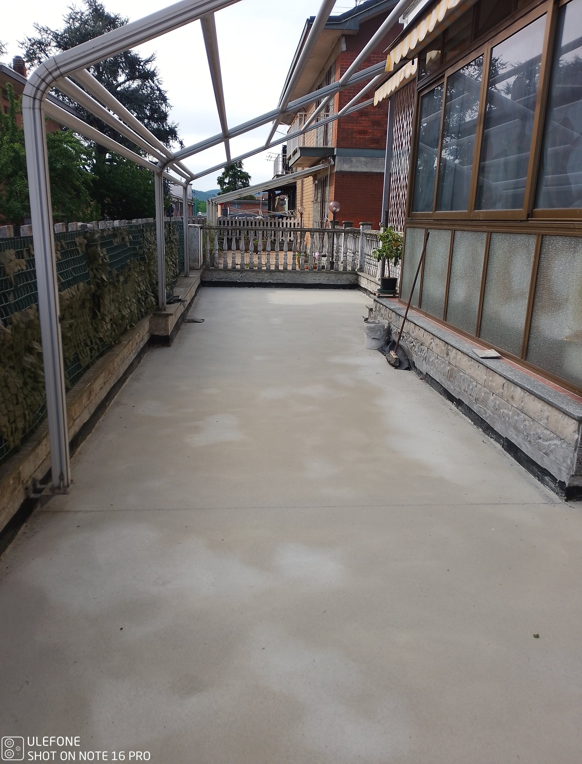 Rifacimento pavimentazione cortile con impermeabilizzazione - Settimo Torinese - ReBuild