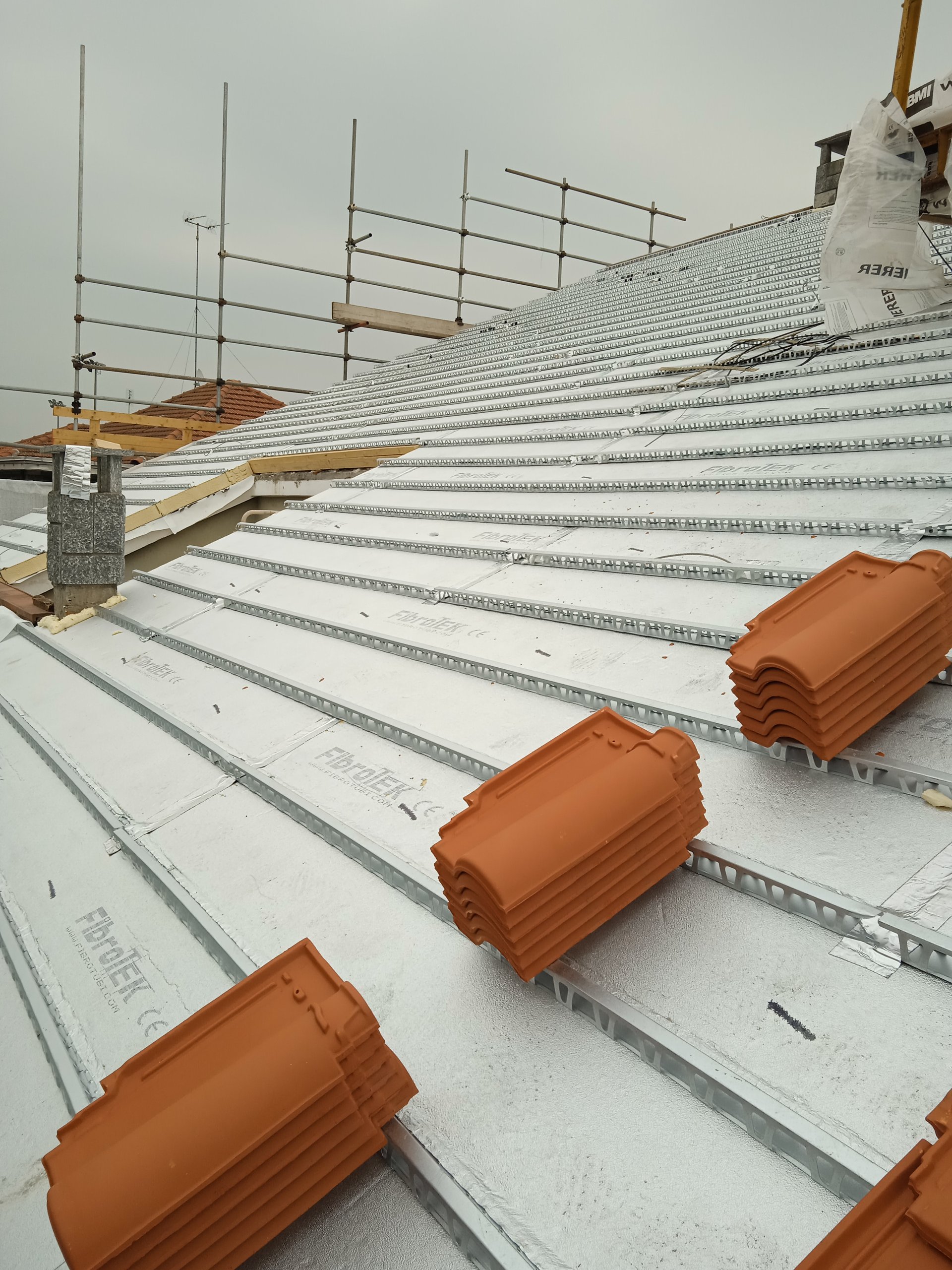 Rifacimento tetto con sistema Isotec - Settimo Torinese - ReBuild