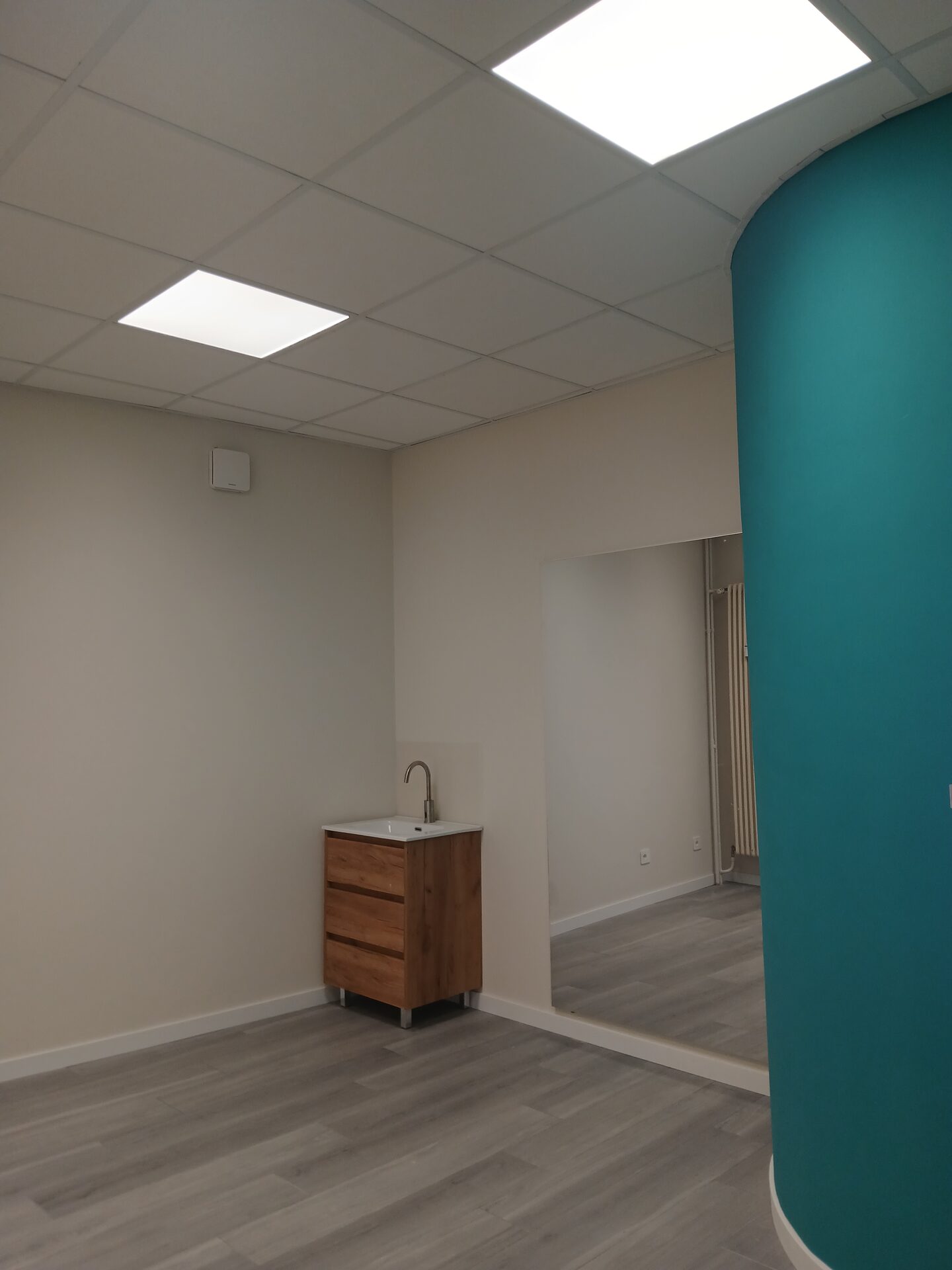 Ristrutturazione studio medico Settimo Torinese — cantiere 17